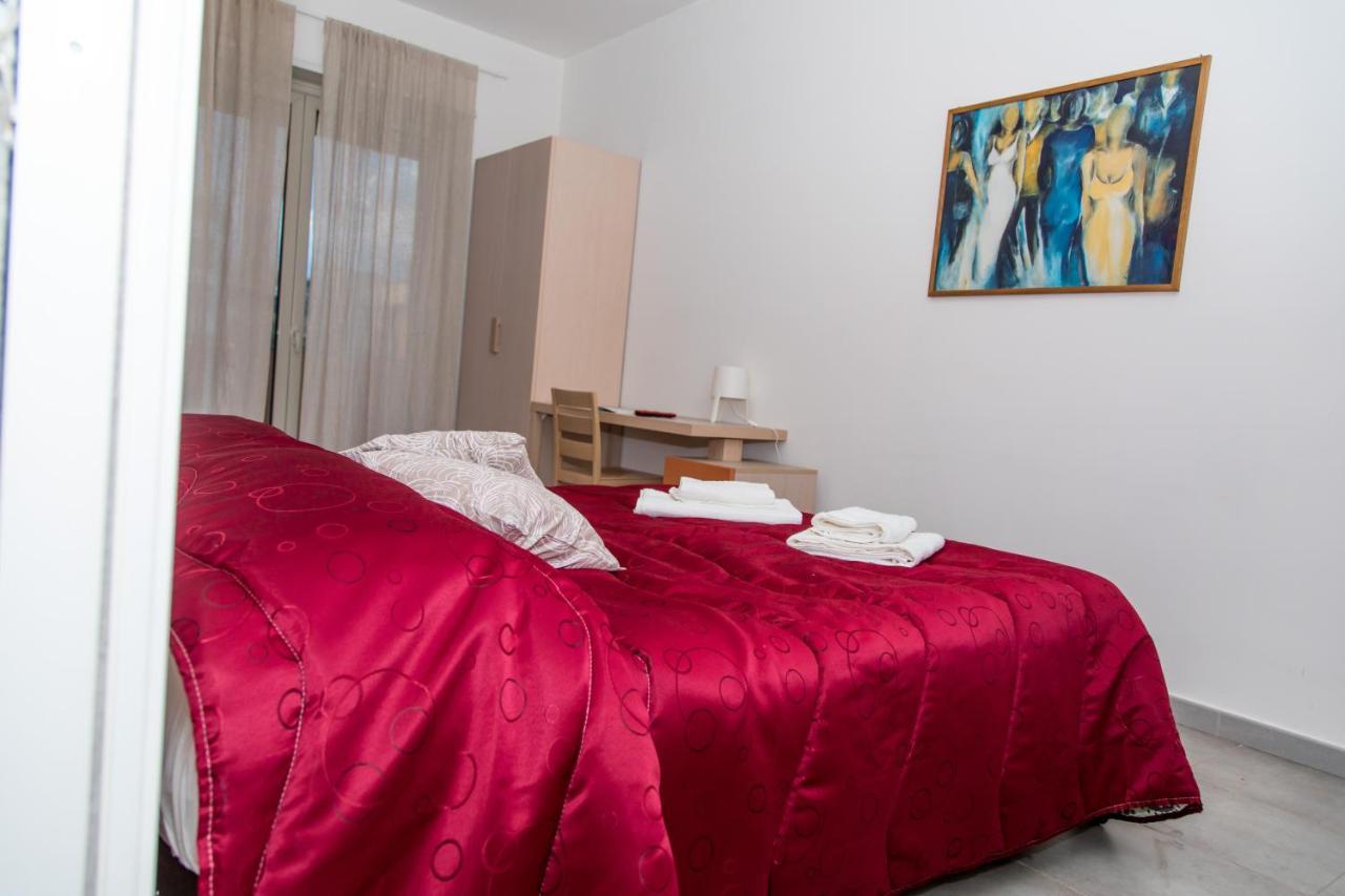 Etna Catania Center Bed & Breakfast エクステリア 写真
