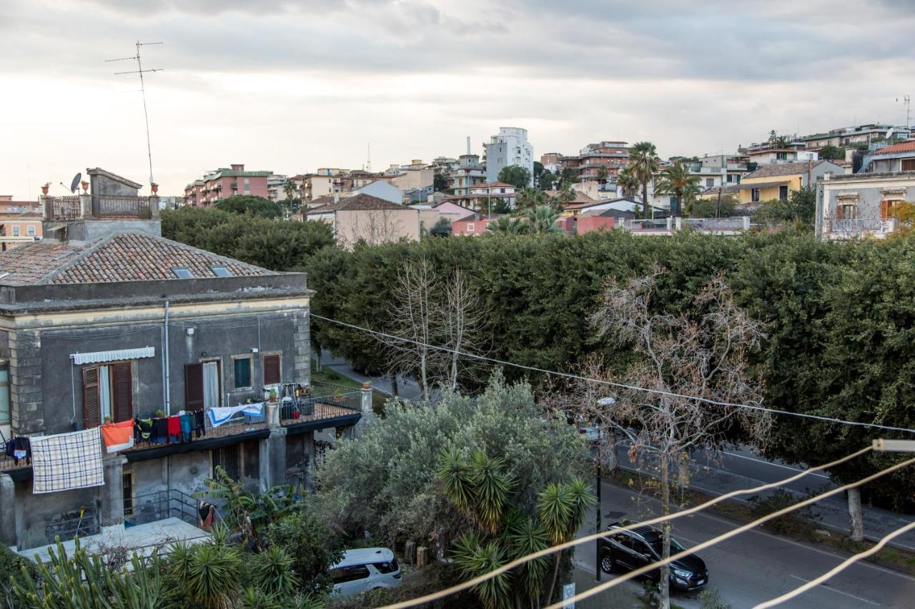 Etna Catania Center Bed & Breakfast エクステリア 写真
